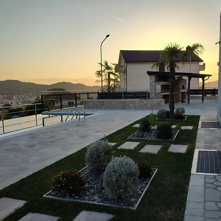 Timi - Modern With Private Pool Near Tirana Villa *